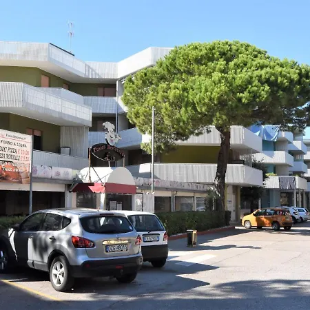 Apartment Moschettieri-5 By Interhome